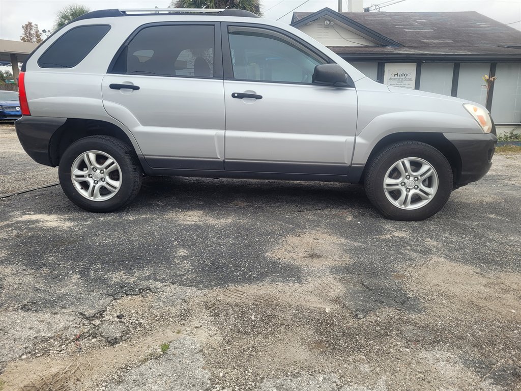 2005 Kia Sportage LX's photo