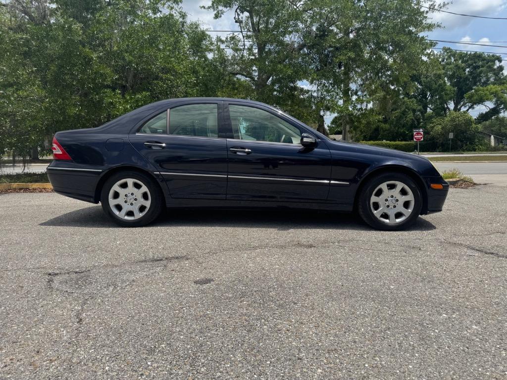 2005 Mercedes-Benz C-Class C320