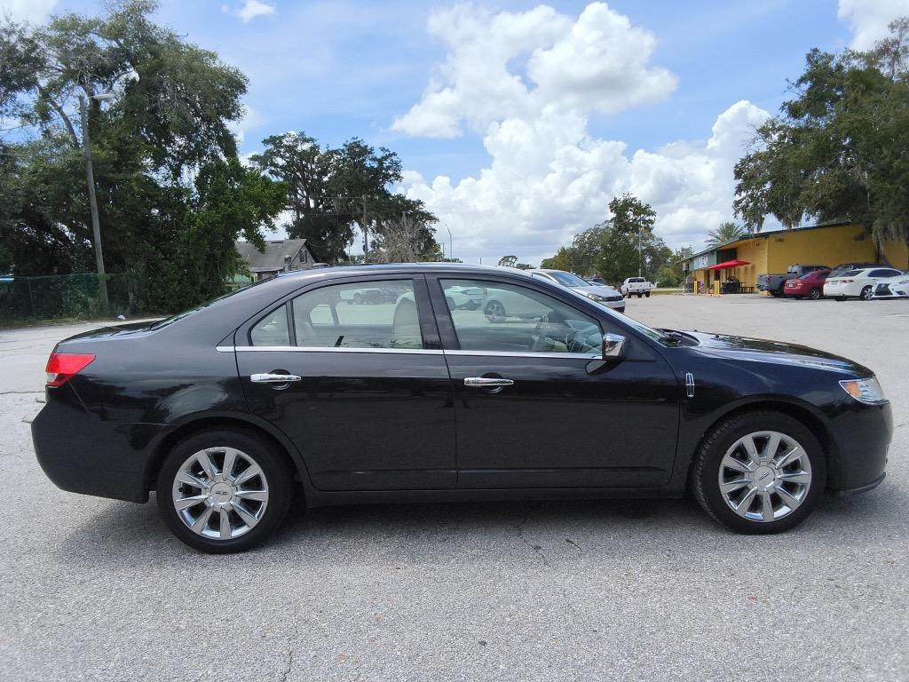2011 Lincoln MKZ